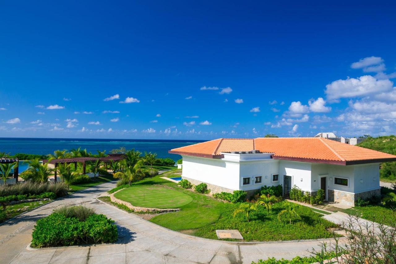 Pristine Bay Beach Home 104 French Harbour Exterior foto